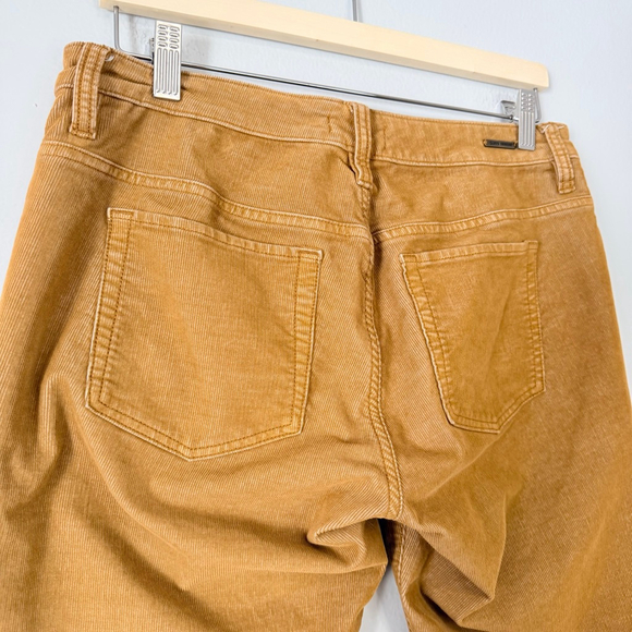 Carve Designs Mustard Organic Cotton Blend Corduroy Frayed Hem Pants Size 6 - Picture 5 of 11